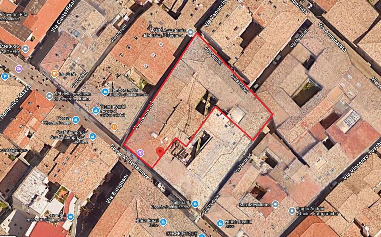 Stabile/Palazzo da ristrutturare in corso xi settembre, Pesaro