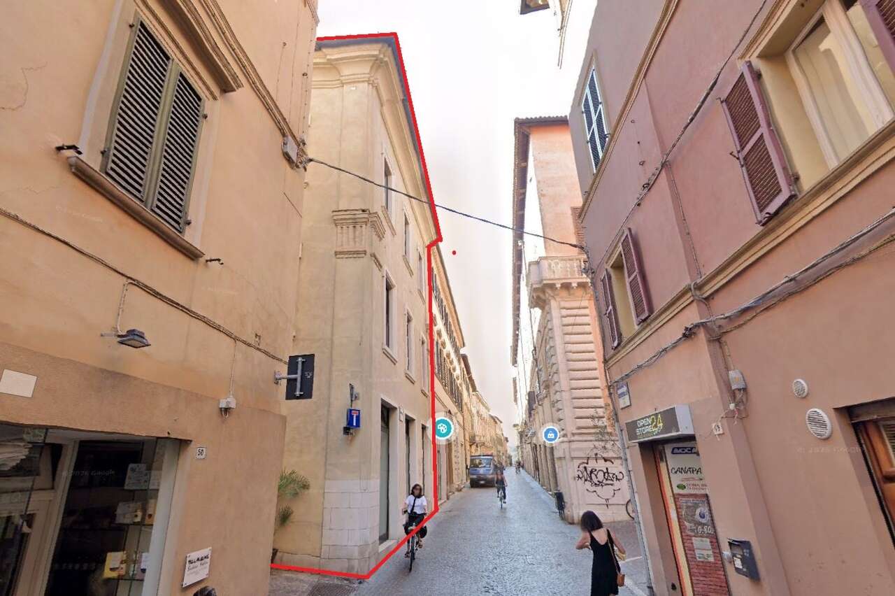 Stabile/Palazzo da ristrutturare in corso xi settembre, Pesaro