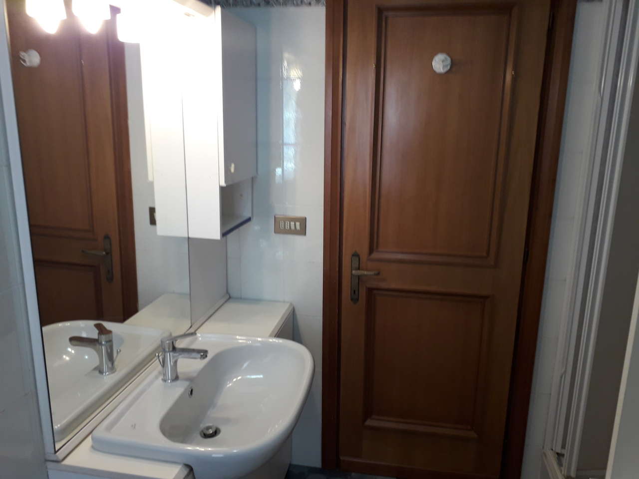 Bilocale arredato in affitto in via courmayeur, Roma