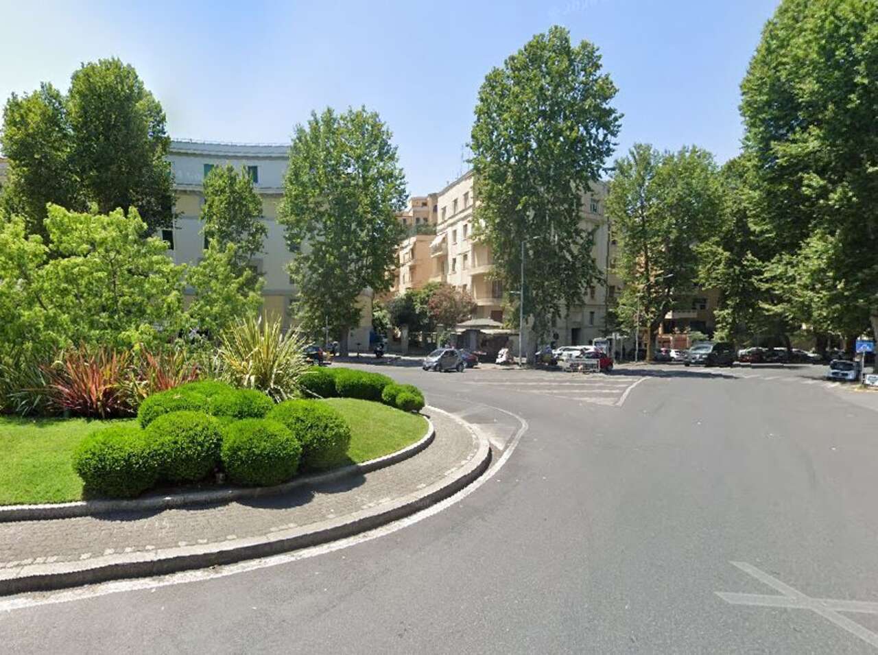 Locale commerciale in affitto in piazza santiago del cile, Roma