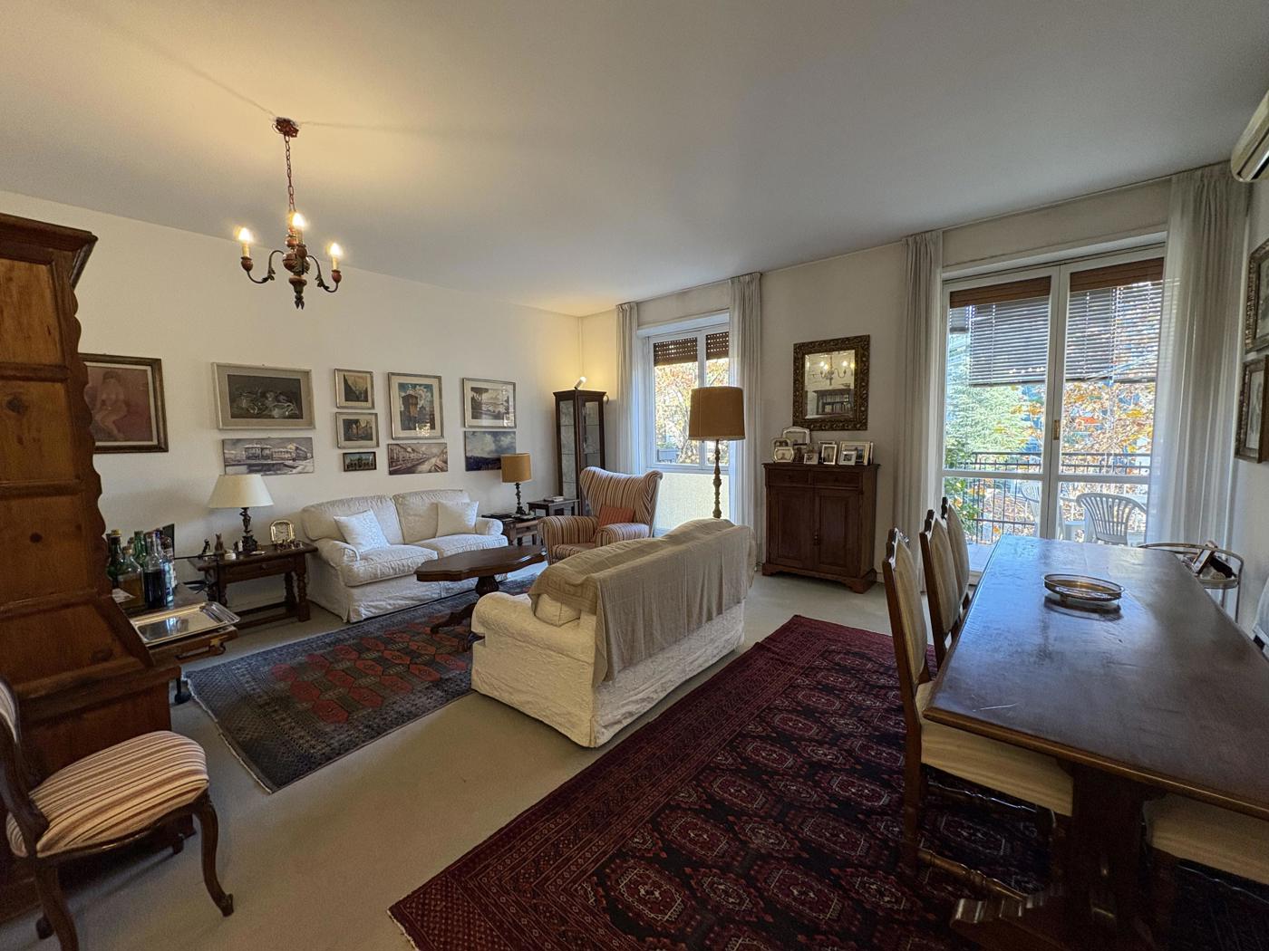 Trilocale da ristrutturare a Milano