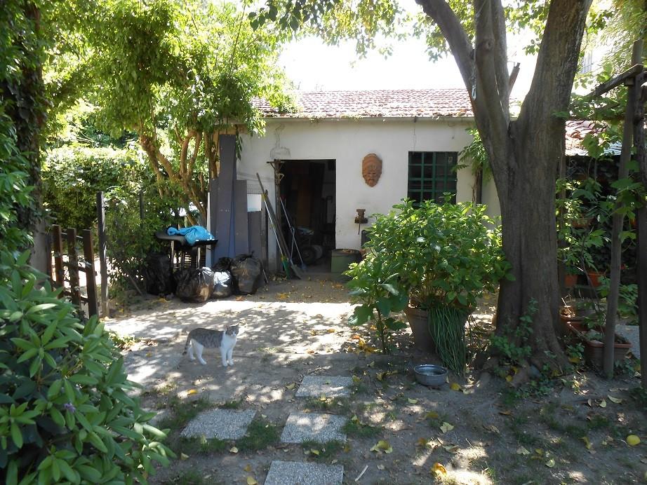 Rustico con giardino, Vecchiano avane