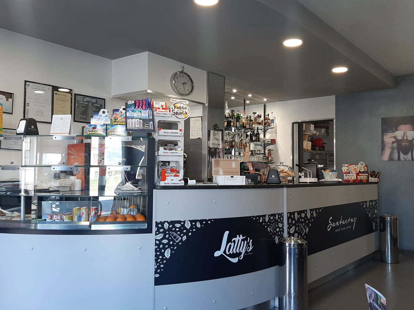 Attivit commerciale Bar e tabacchi in vendita a Nichelino