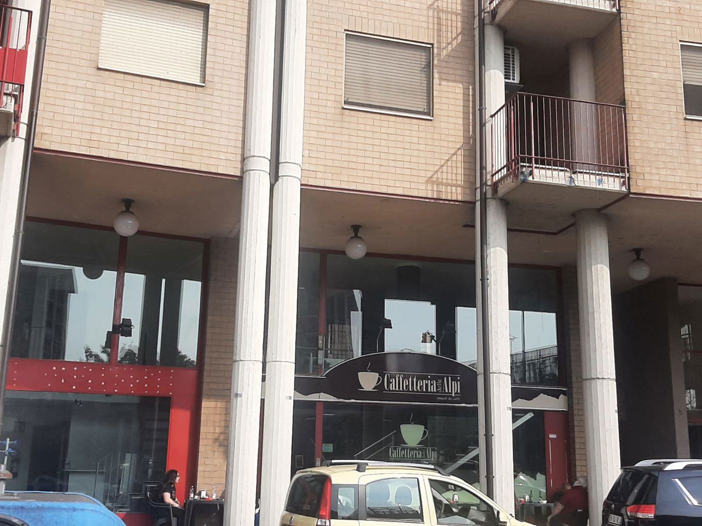 Attivit commerciale Bar e tabacchi in vendita a Nichelino