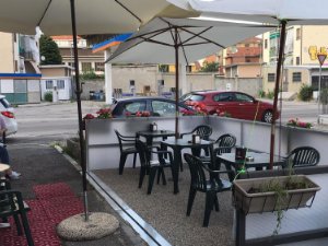 Attivit� commerciale Bar e tabacchi in vendita a Moncalieri