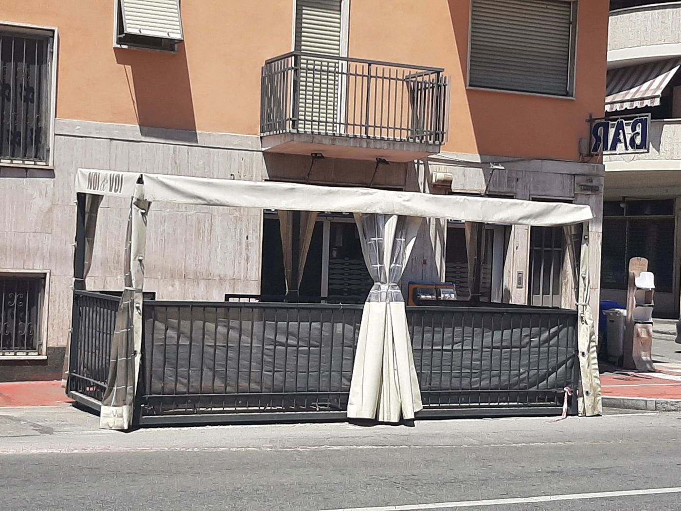 Attivit� commerciale Bar e tabacchi in vendita a Nichelino