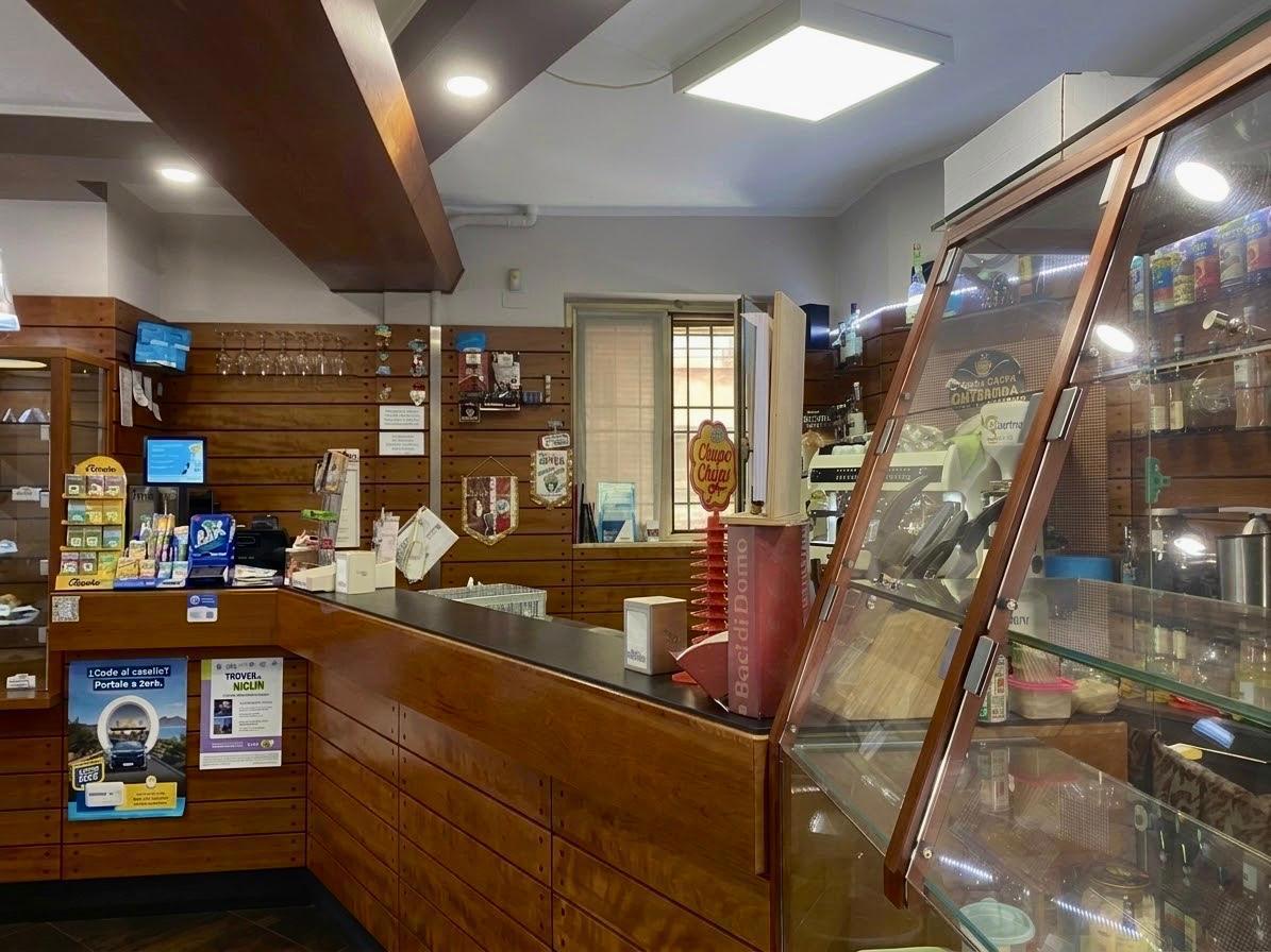 Attivit� commerciale Bar e tabacchi in vendita a Nichelino