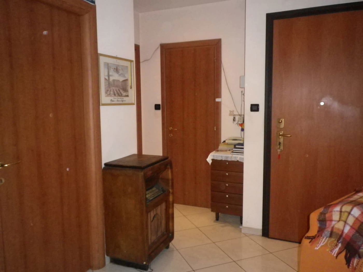 Trilocale arredato in affitto a Torino