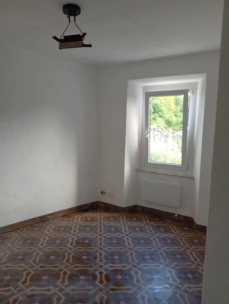 Bilocale in vendita a Altare