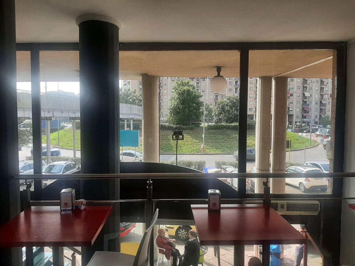 Attivit� commerciale Bar e tabacchi in vendita a Nichelino