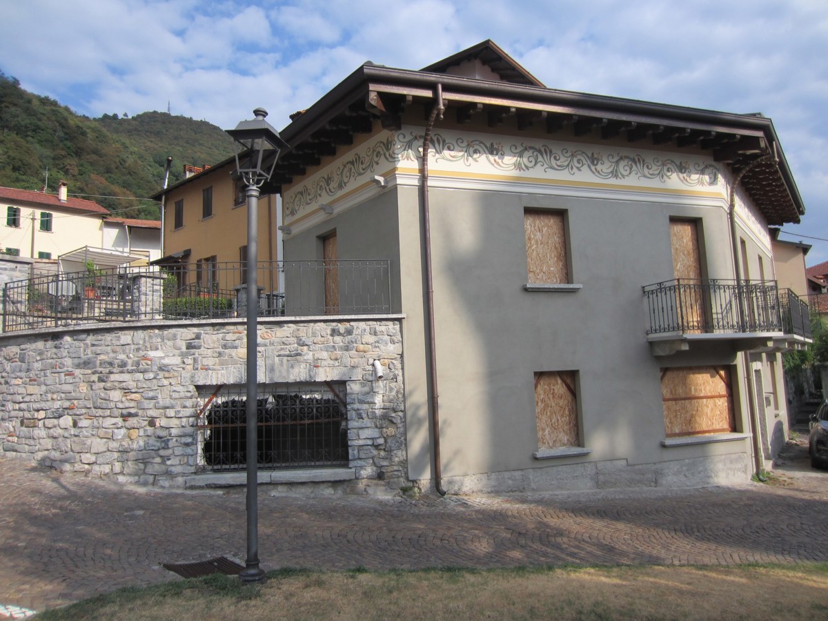 Casa indipendente vista lago a Oliveto Lario