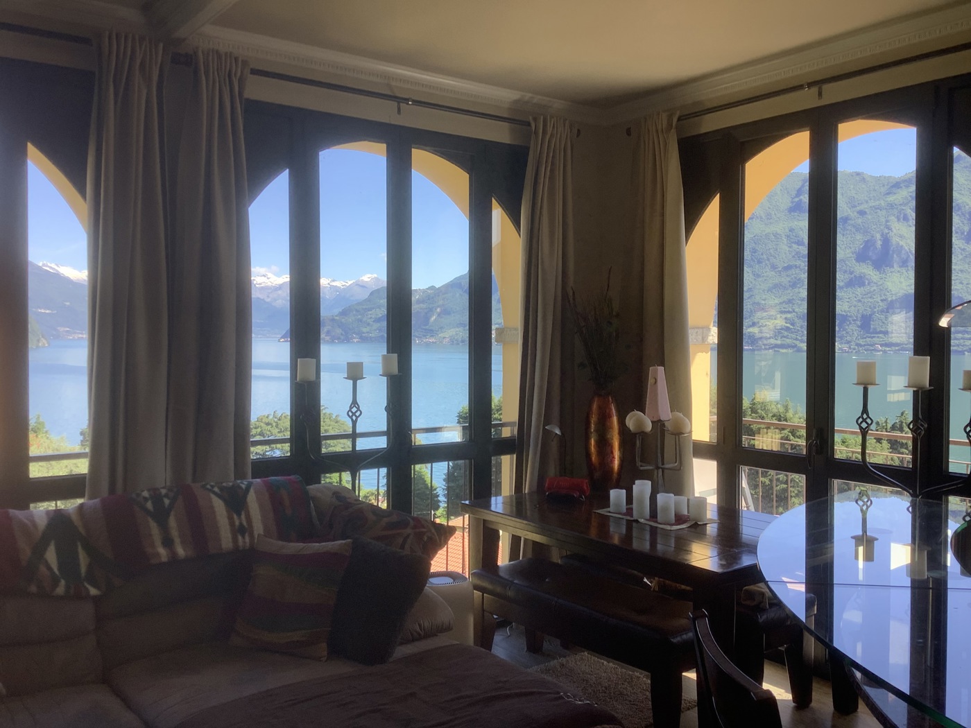 Quadrilocale in vendita a Oliveto Lario