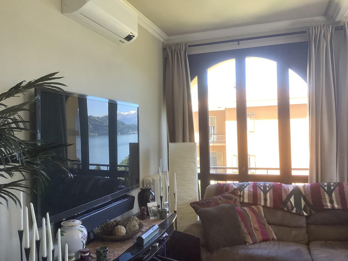 Quadrilocale in vendita a Oliveto Lario