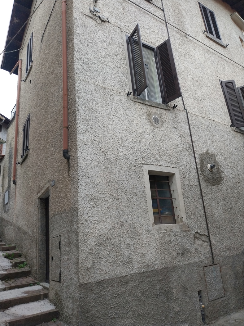 Monolocale in vendita a Oliveto Lario