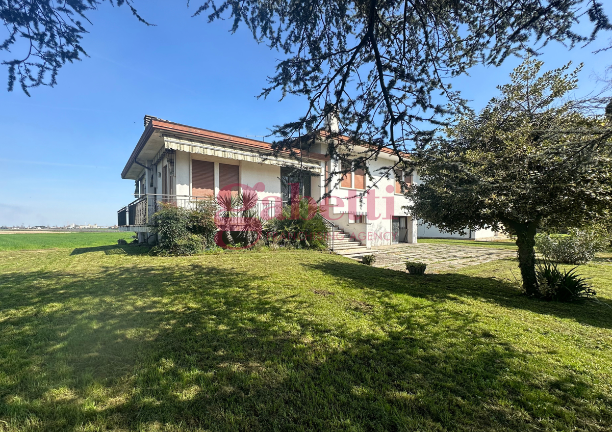 Villa con giardino a Bagnoli di Sopra