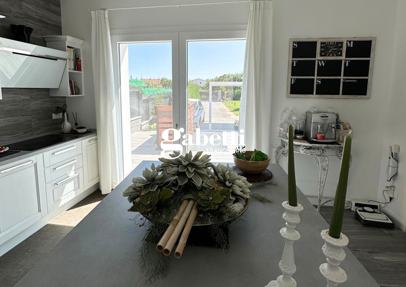 Rustico con giardino a Agna