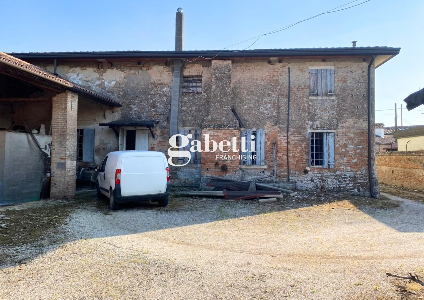 Casa indipendente da ristrutturare a Arre
