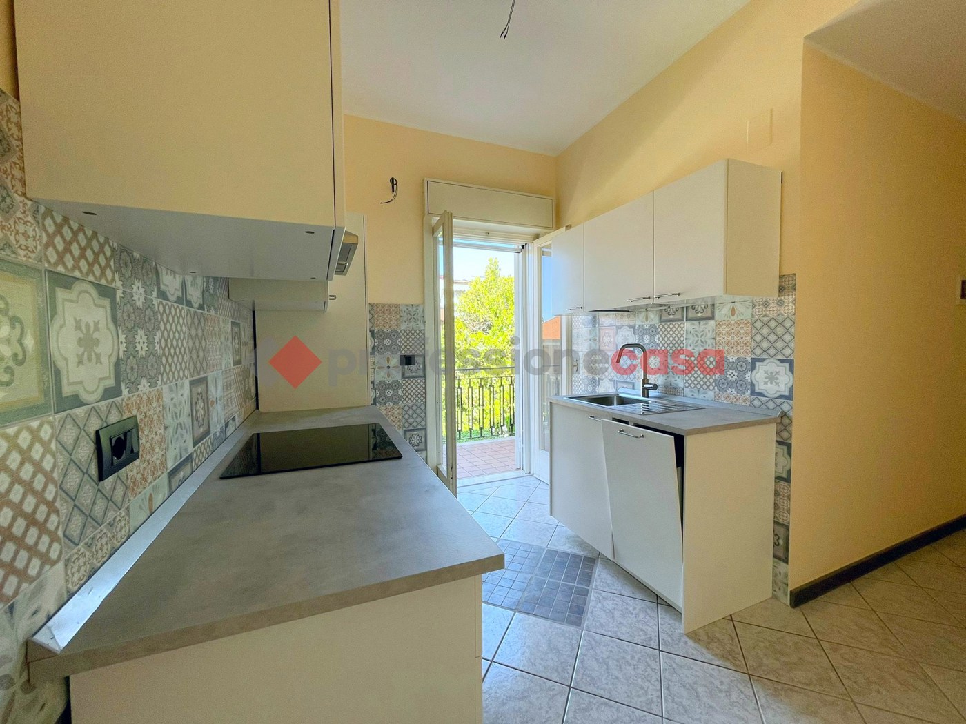 Trilocale con box a Sant'Agata Li Battiati