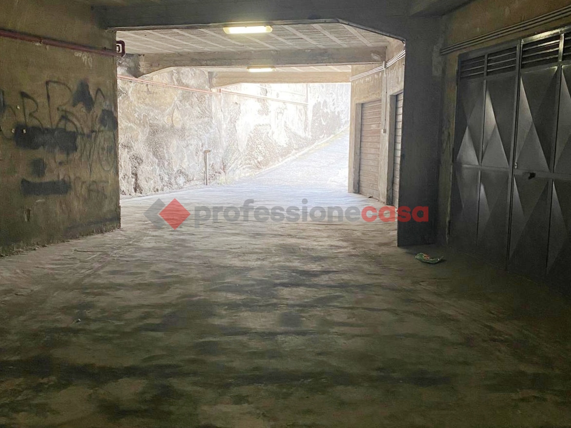 Box/Garage 14mq in vendita a Catania