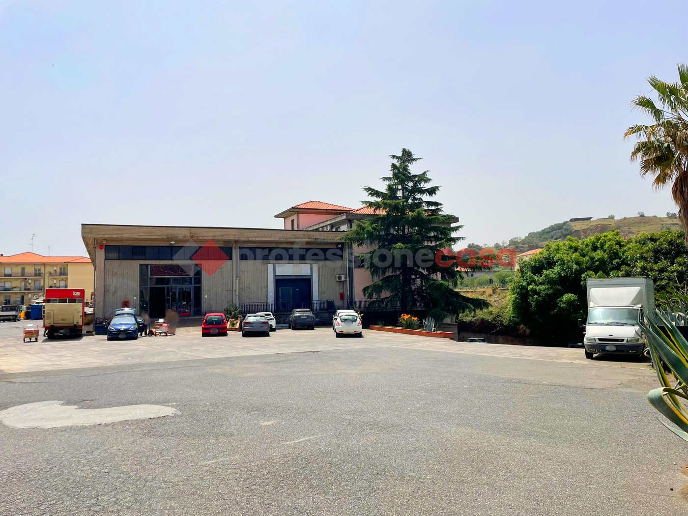 Ufficio in affitto a Motta Sant'Anastasia