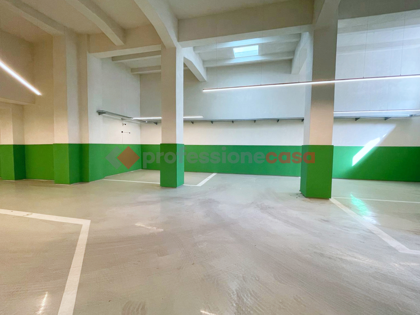 Box/Garage 19mq in vendita a Catania