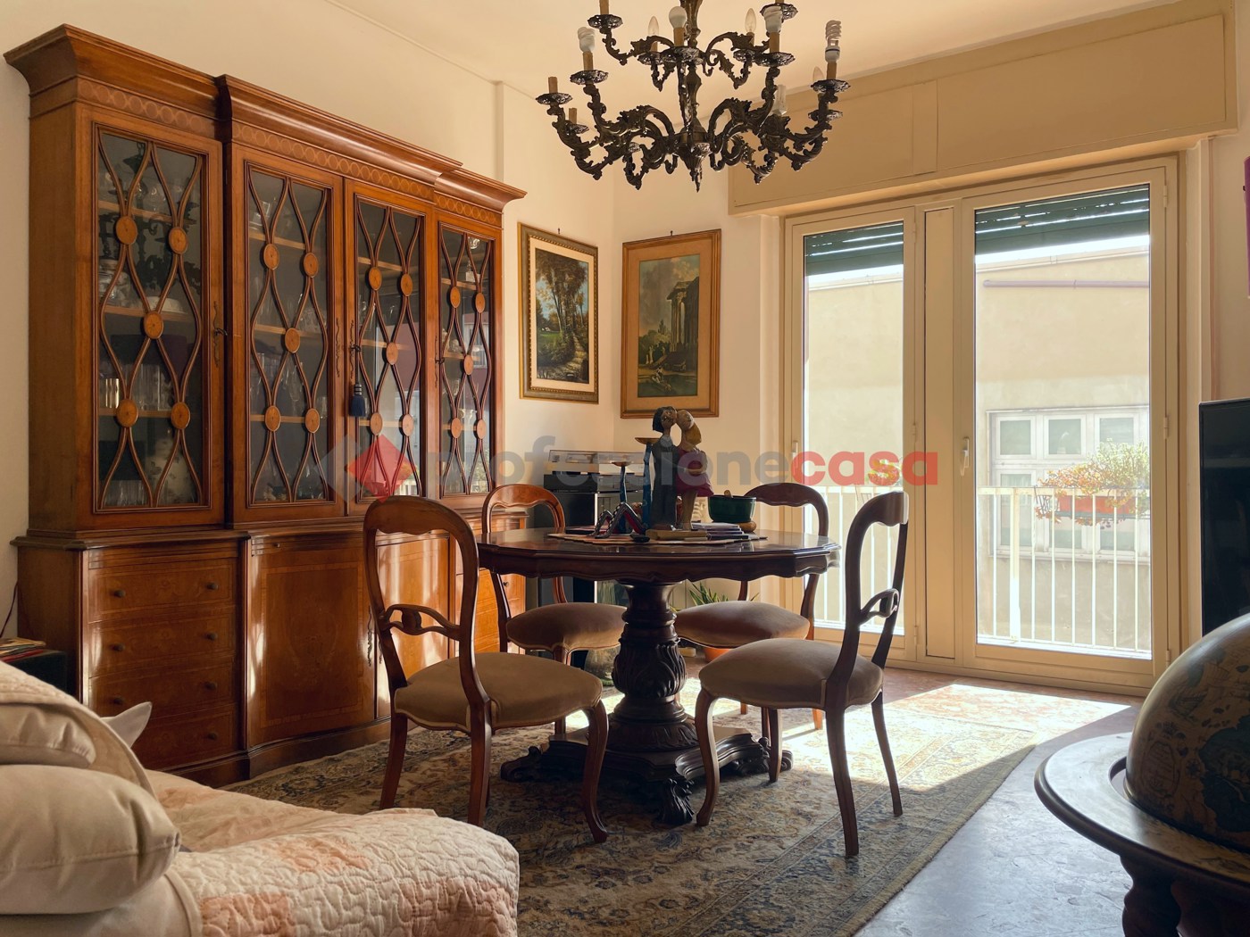 Appartamento con box a Catania