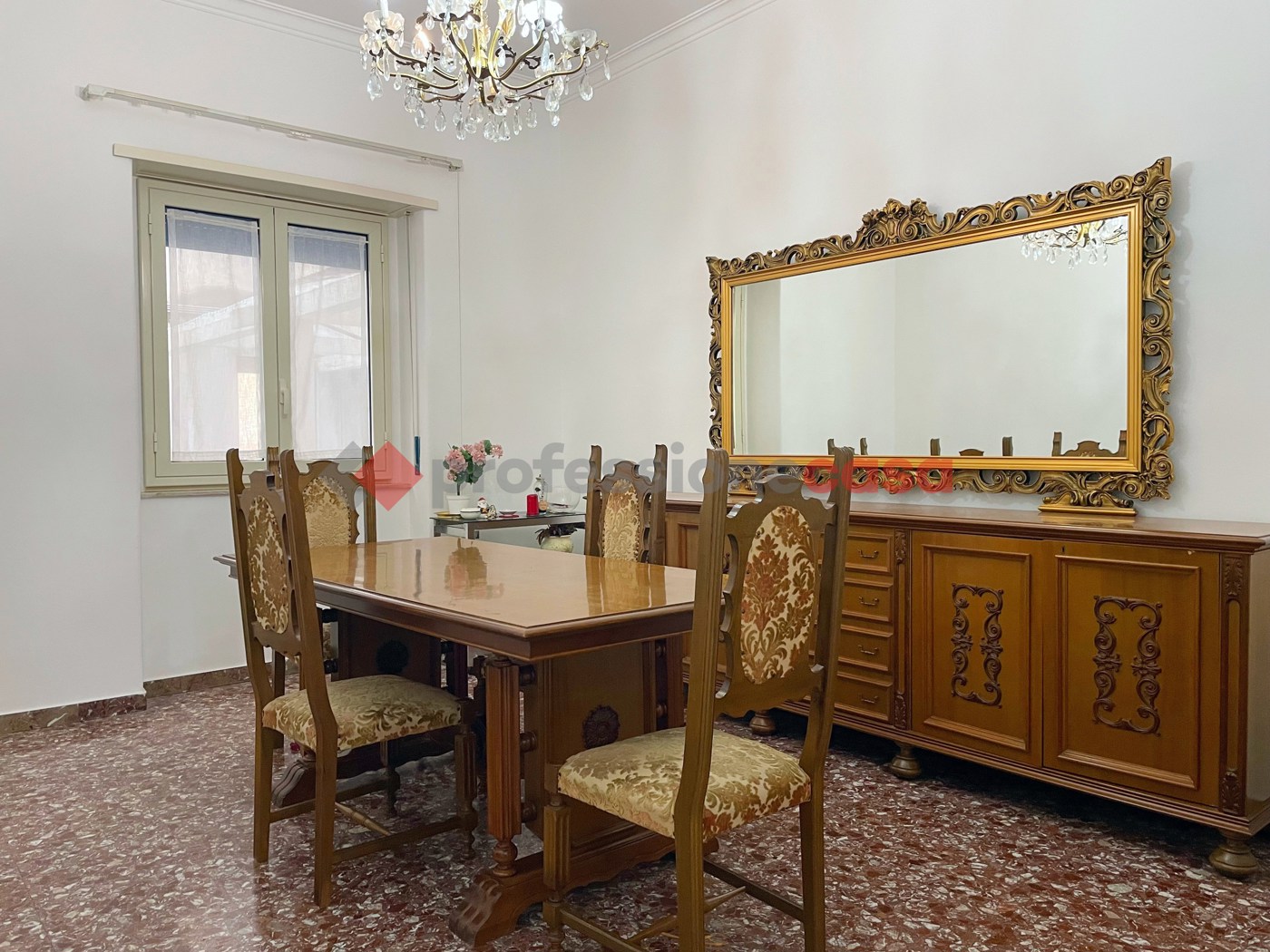 Quadrilocale da ristrutturare a Catania