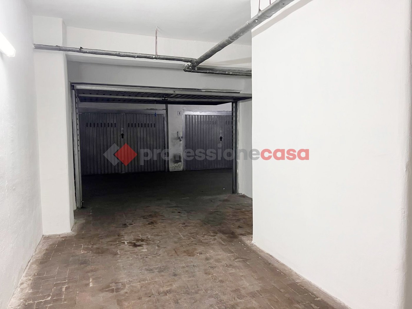 Box/Garage 24mq in vendita a Catania