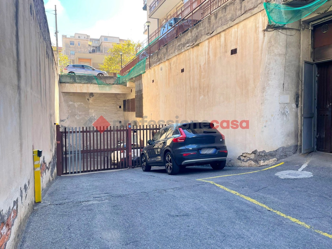 Box/Garage 24mq in vendita a Catania