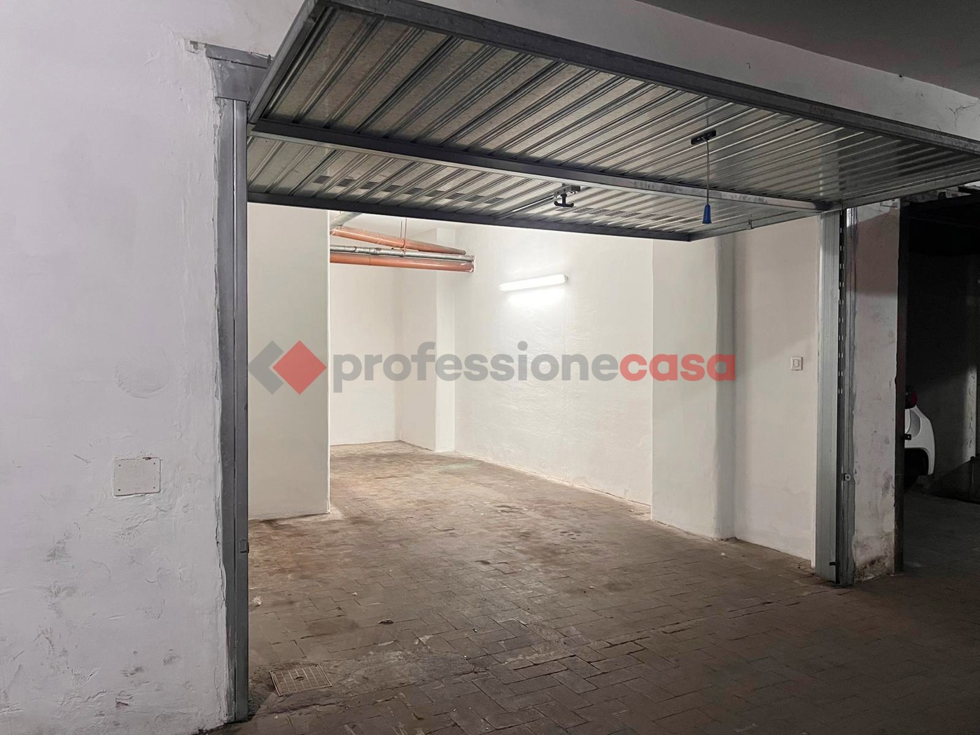 Box/Garage 24mq in vendita a Catania