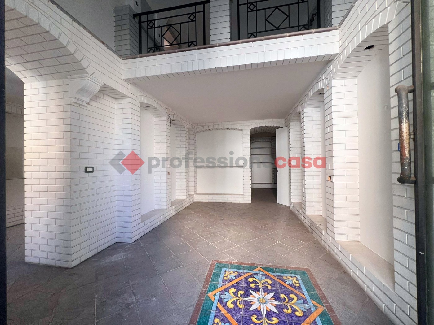 Negozio in affitto a Acireale