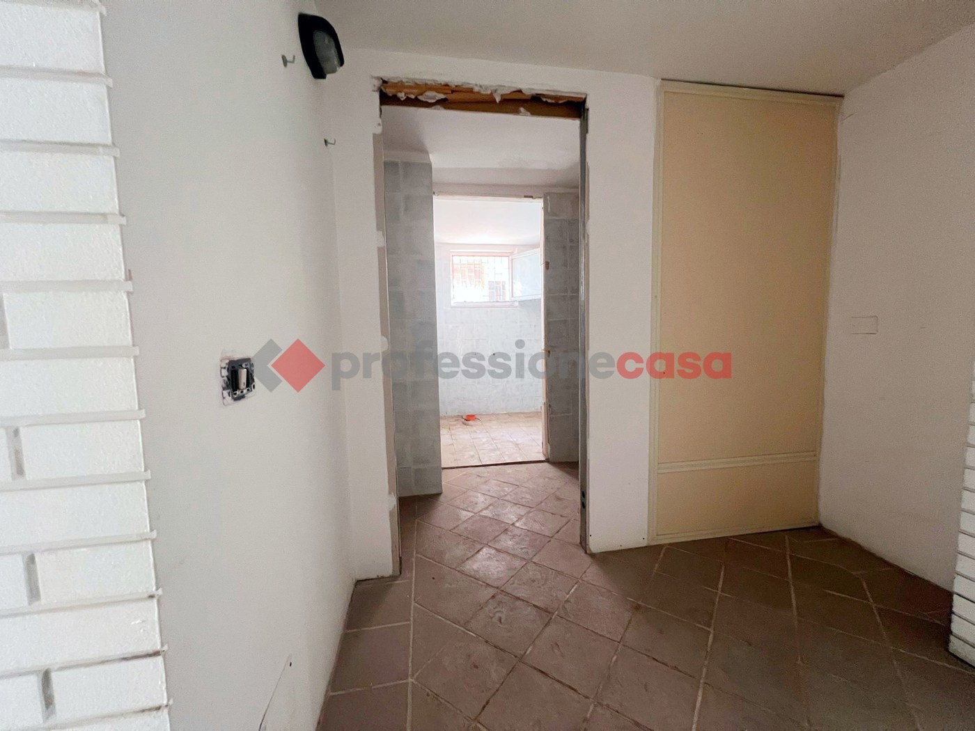 Negozio in affitto a Acireale