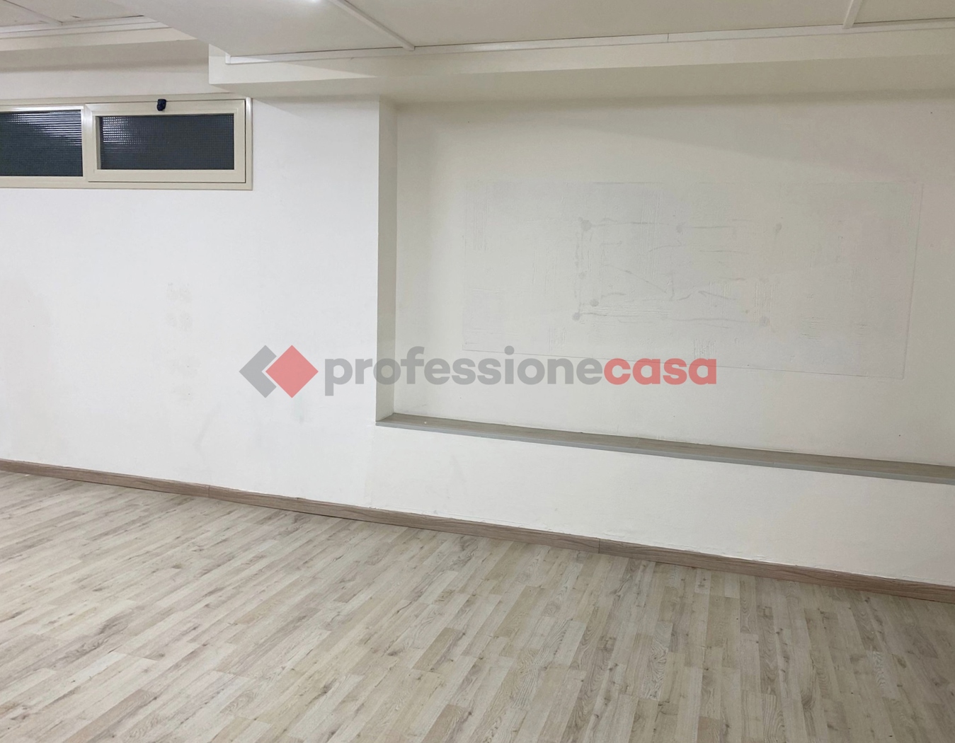 Magazzino in vendita a Catania