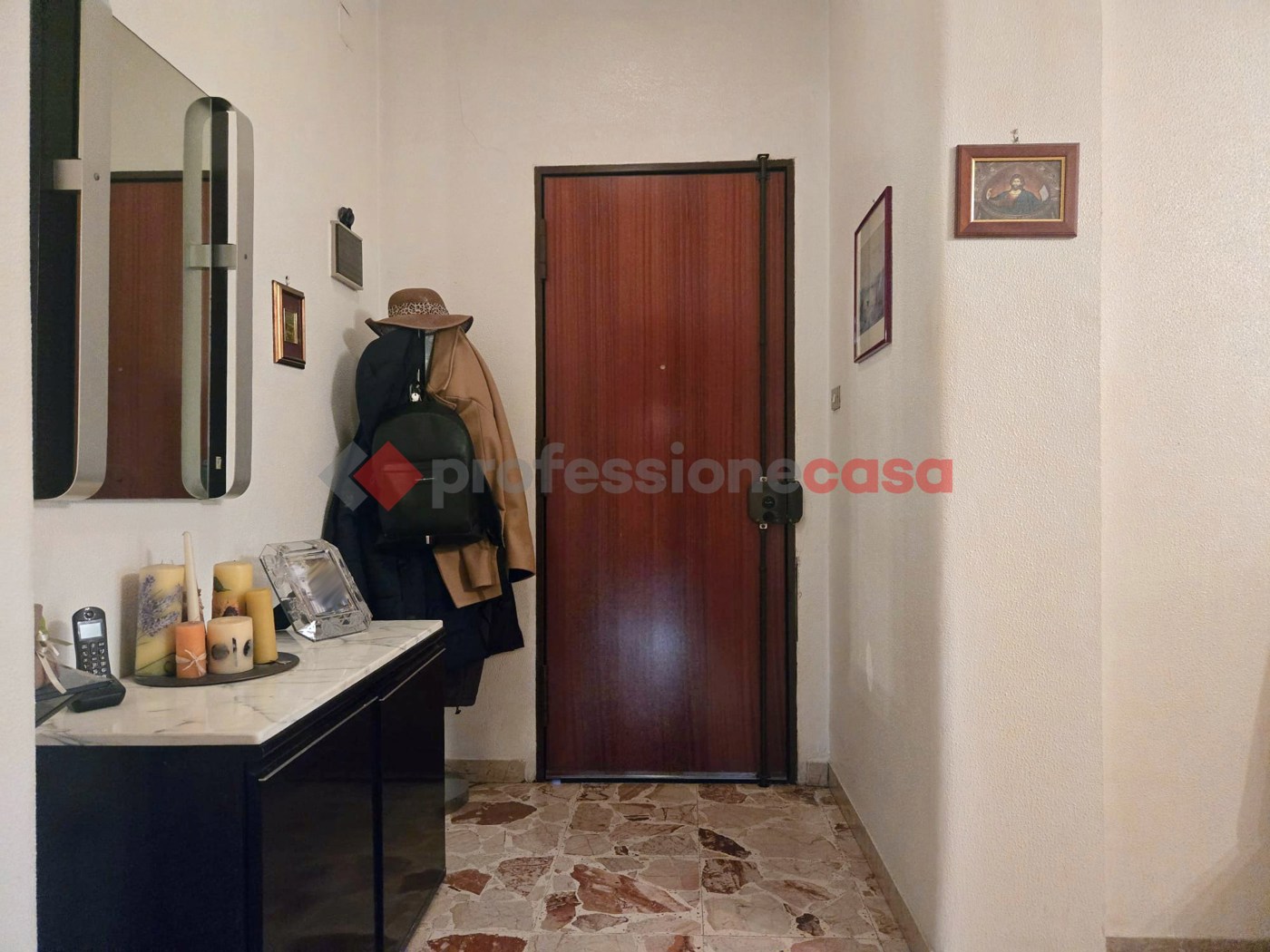 Quadrilocale con box a Misterbianco