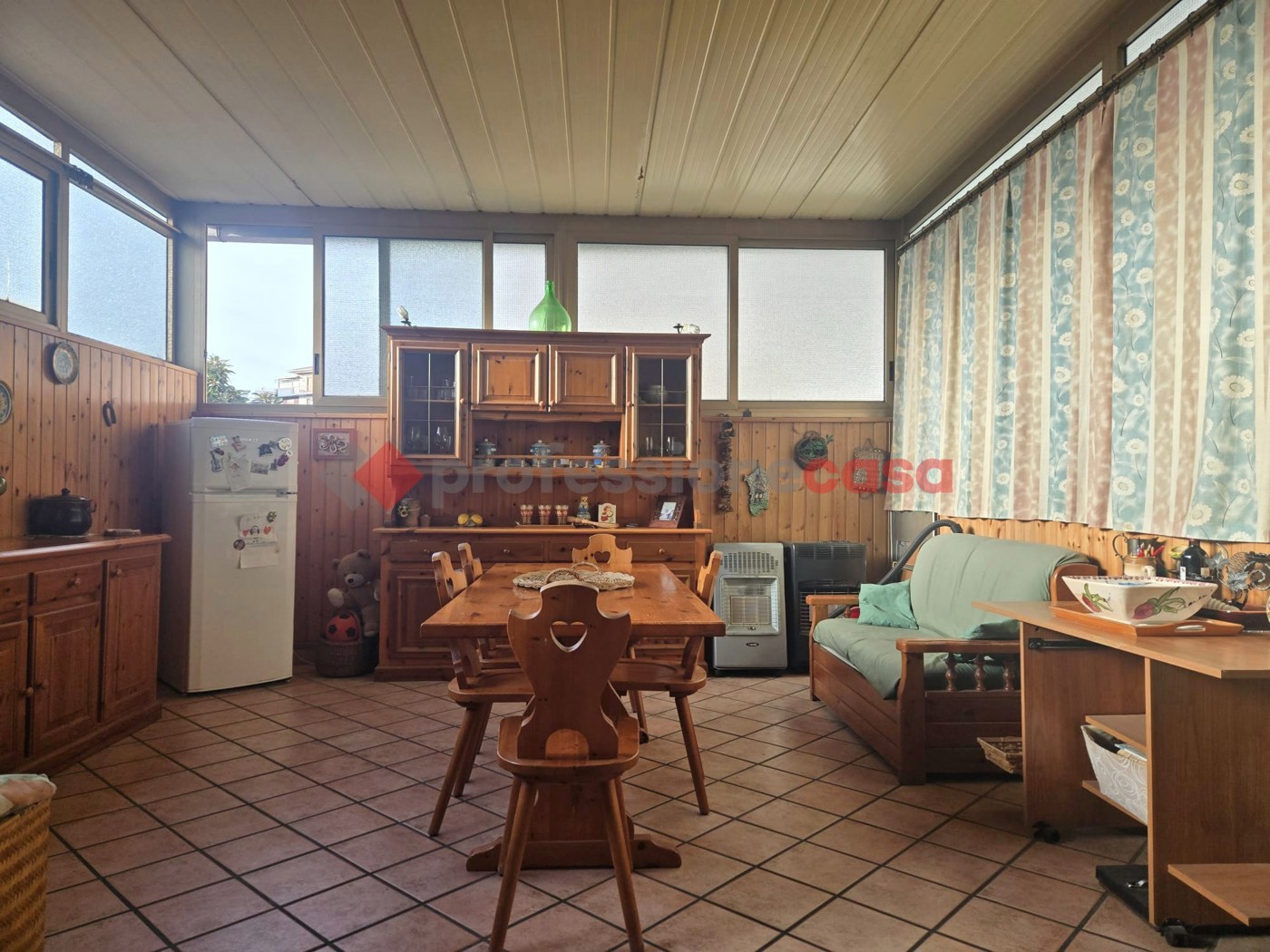 Quadrilocale con box a Misterbianco