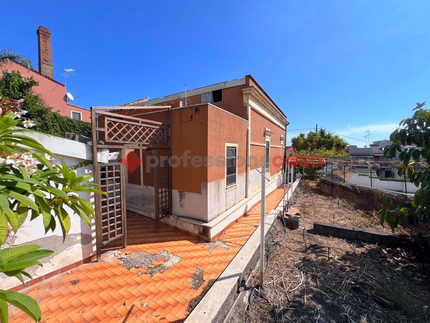 Villa con giardino a Catania