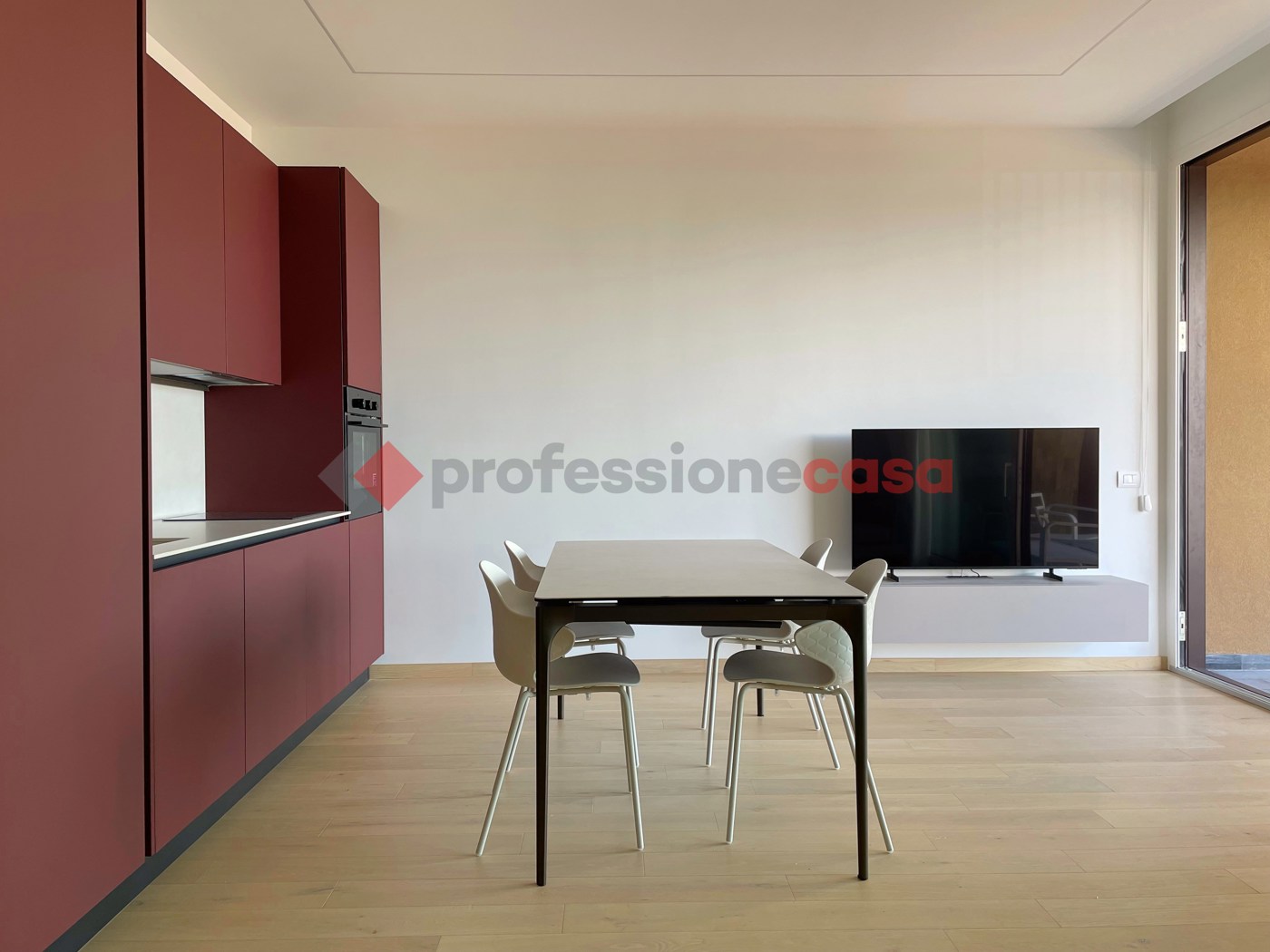 Trilocale arredato in affitto a Catania