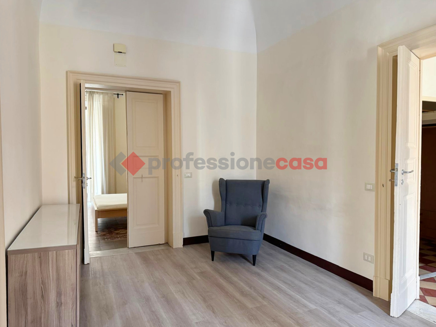 Trilocale arredato in affitto a Catania