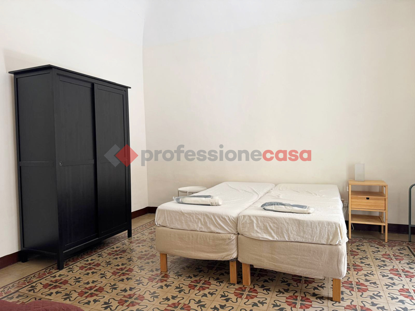 Trilocale arredato in affitto a Catania