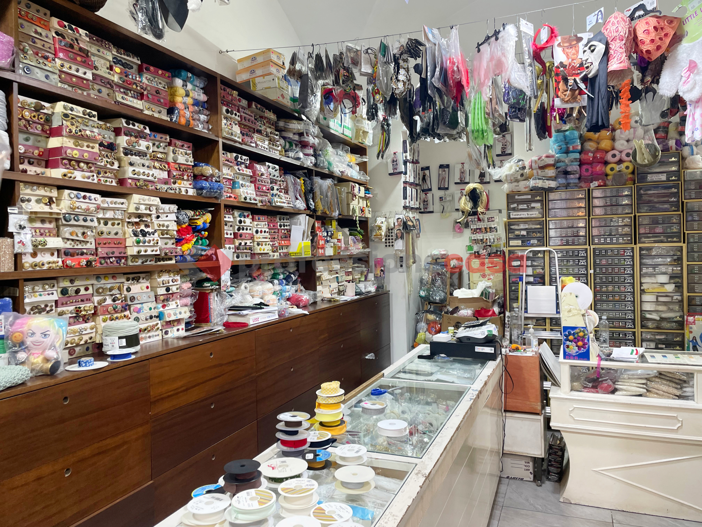 Negozio in vendita a Catania