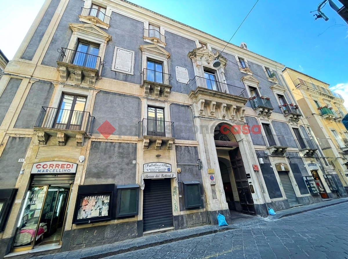 Bilocale arredato in affitto a Catania