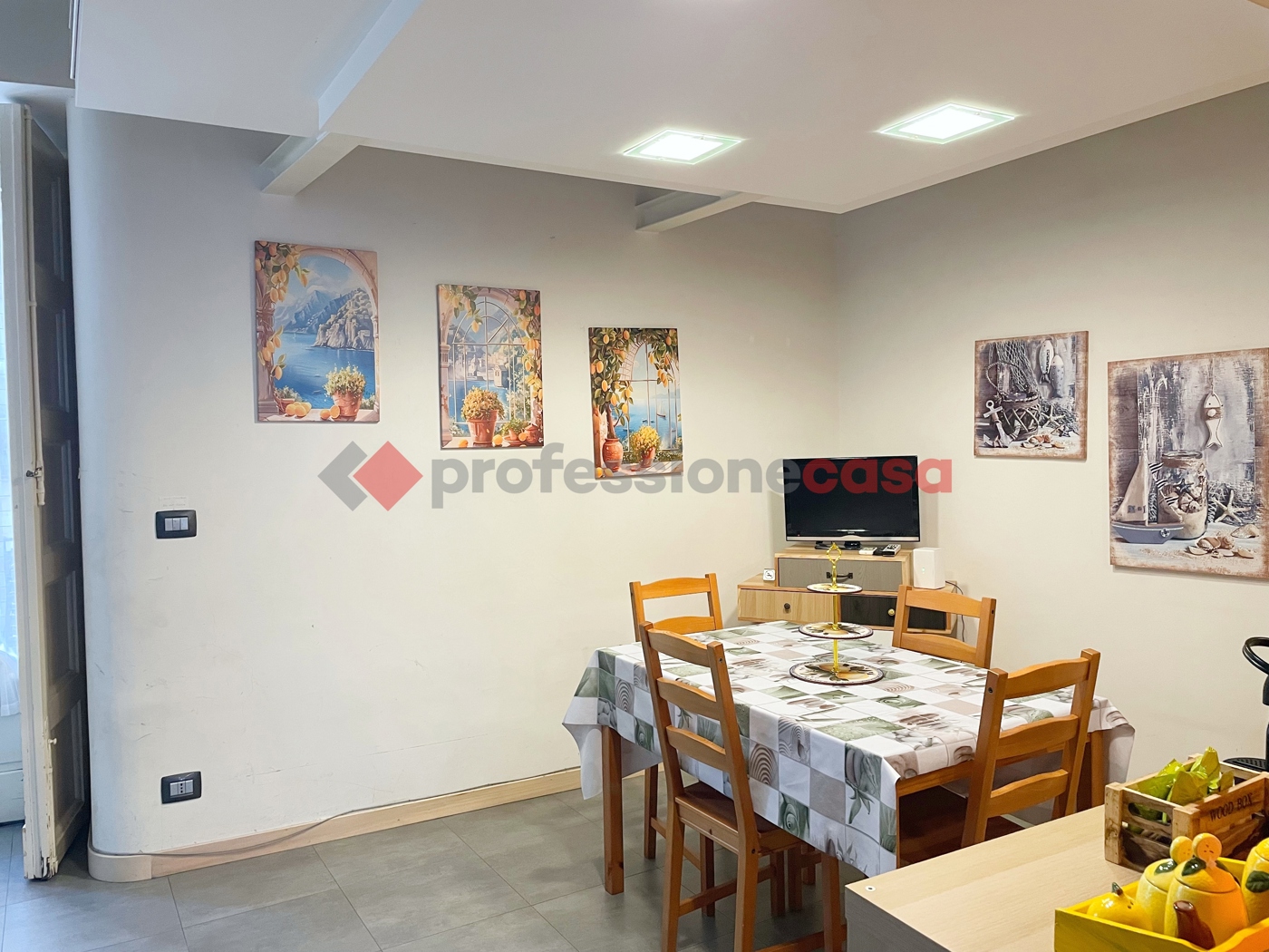 Bilocale arredato in affitto a Catania