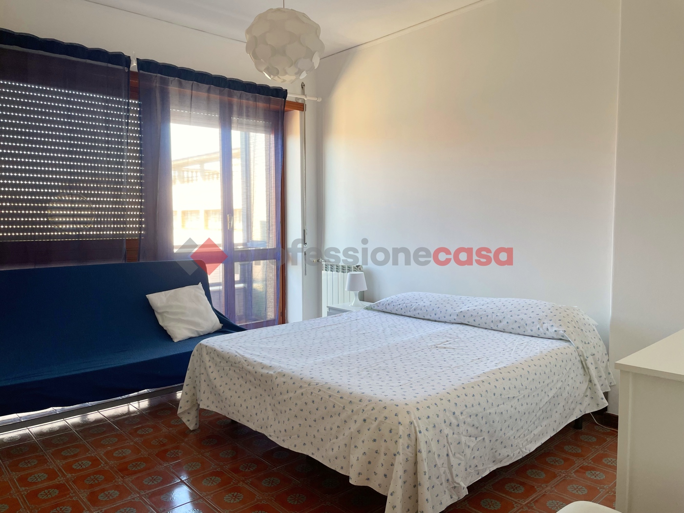 Trilocale arredato in affitto a Catania