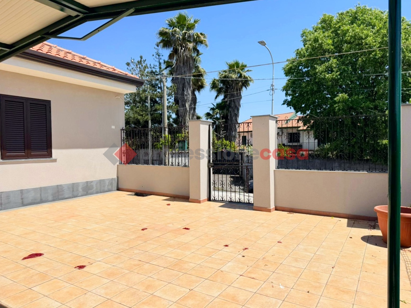 Villa arredata in affitto a Aci Bonaccorsi