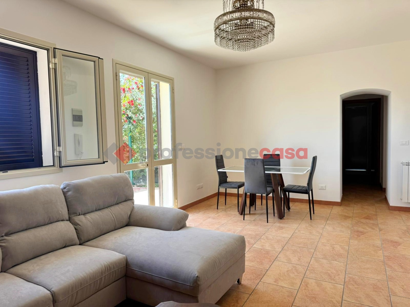 Villa arredata in affitto a Aci Bonaccorsi