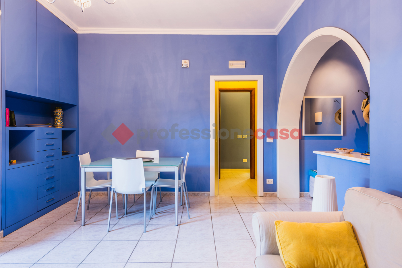 Trilocale arredato in affitto a Aci Castello
