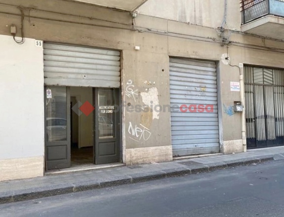 Negozio in affitto a Catania