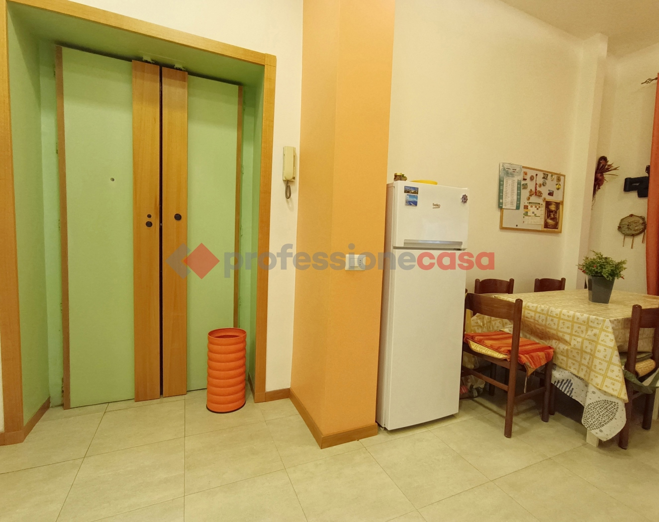 Monolocale arredato in affitto a Catania