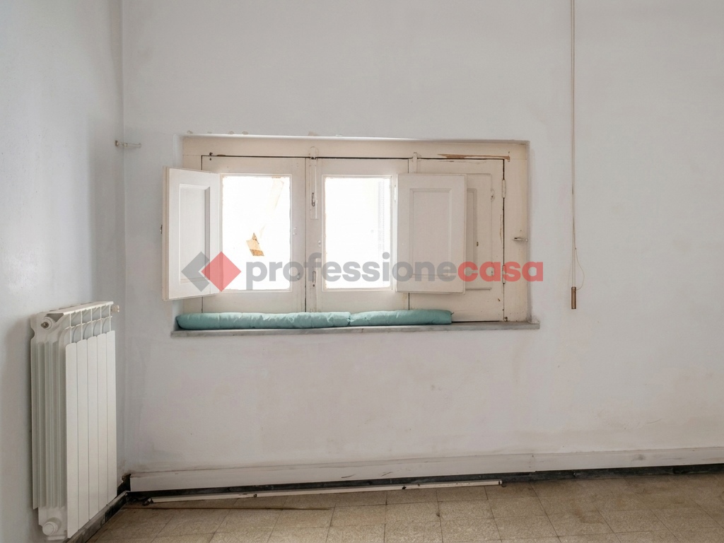Quadrilocale da ristrutturare a Catania