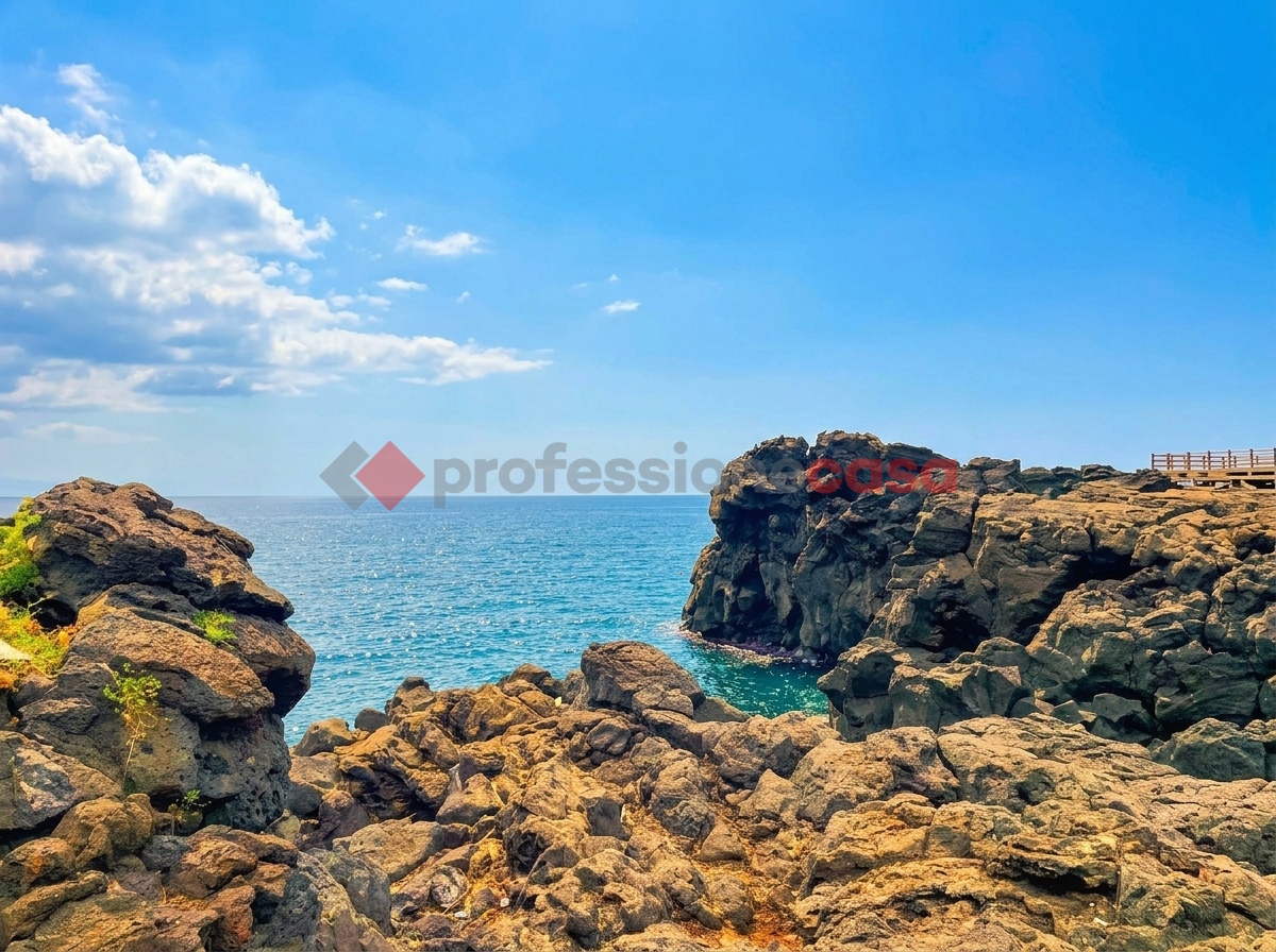 Bilocale arredato in affitto a Aci Castello